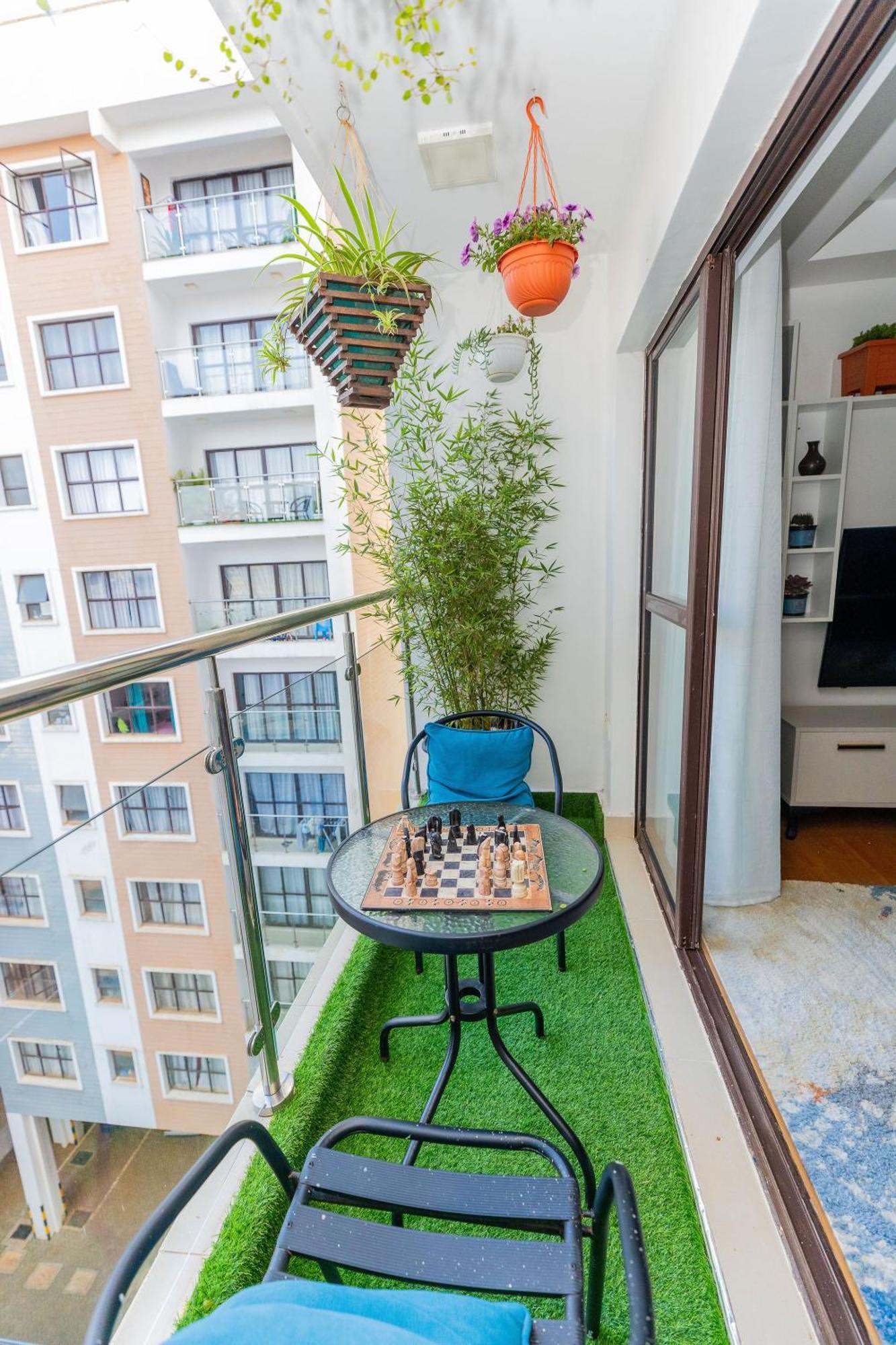 Apartment Radiance 2-bed Escape Ruaka